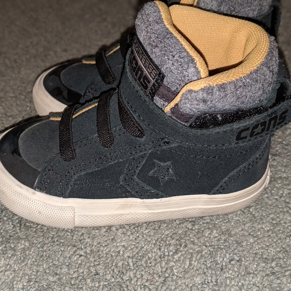 Toddler converse